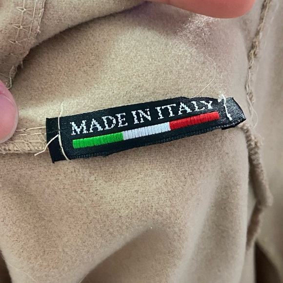 Italian Fur Poncho Coat - Picture 4 of 4